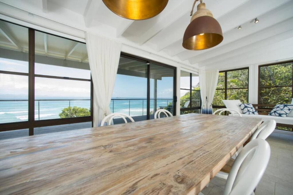 Holiday home Fuller Holidays - Jane's On Wategos Unit 2, 37 Marine Pde-2 Bed Byron Bay