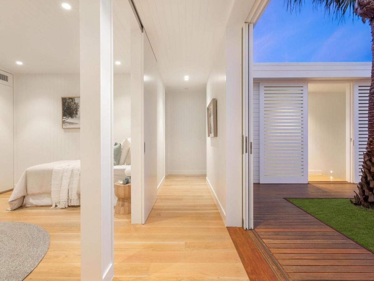 Holiday home Aroha - Beachside Luxury Home With Private Pool