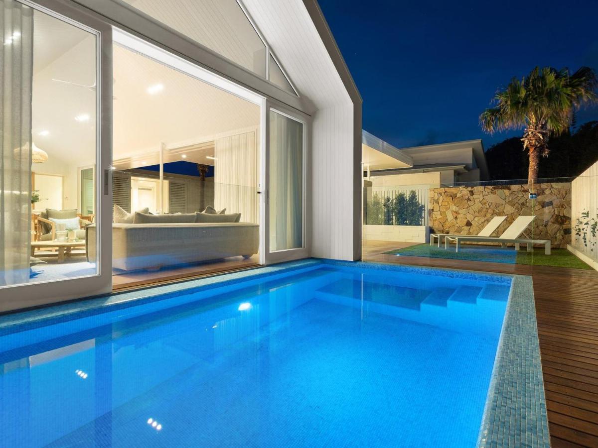 Holiday home Aroha - Beachside Luxury Home With Private Pool
