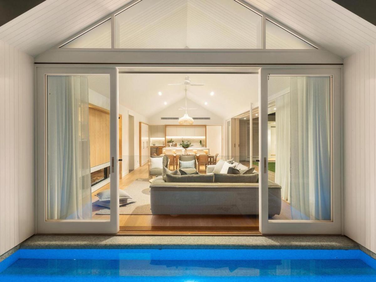 Aroha - Beachside Luxury Home With Private Pool *