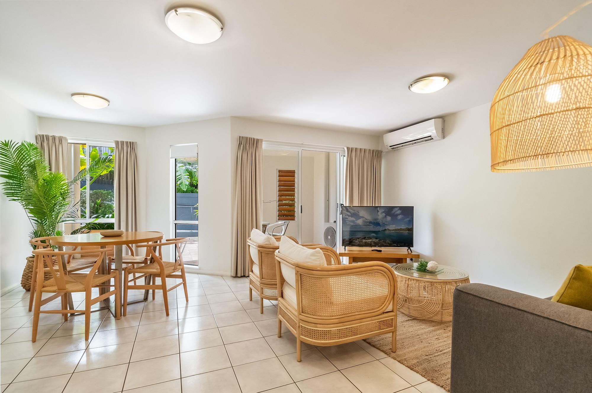 Aparthotel Eco 4*