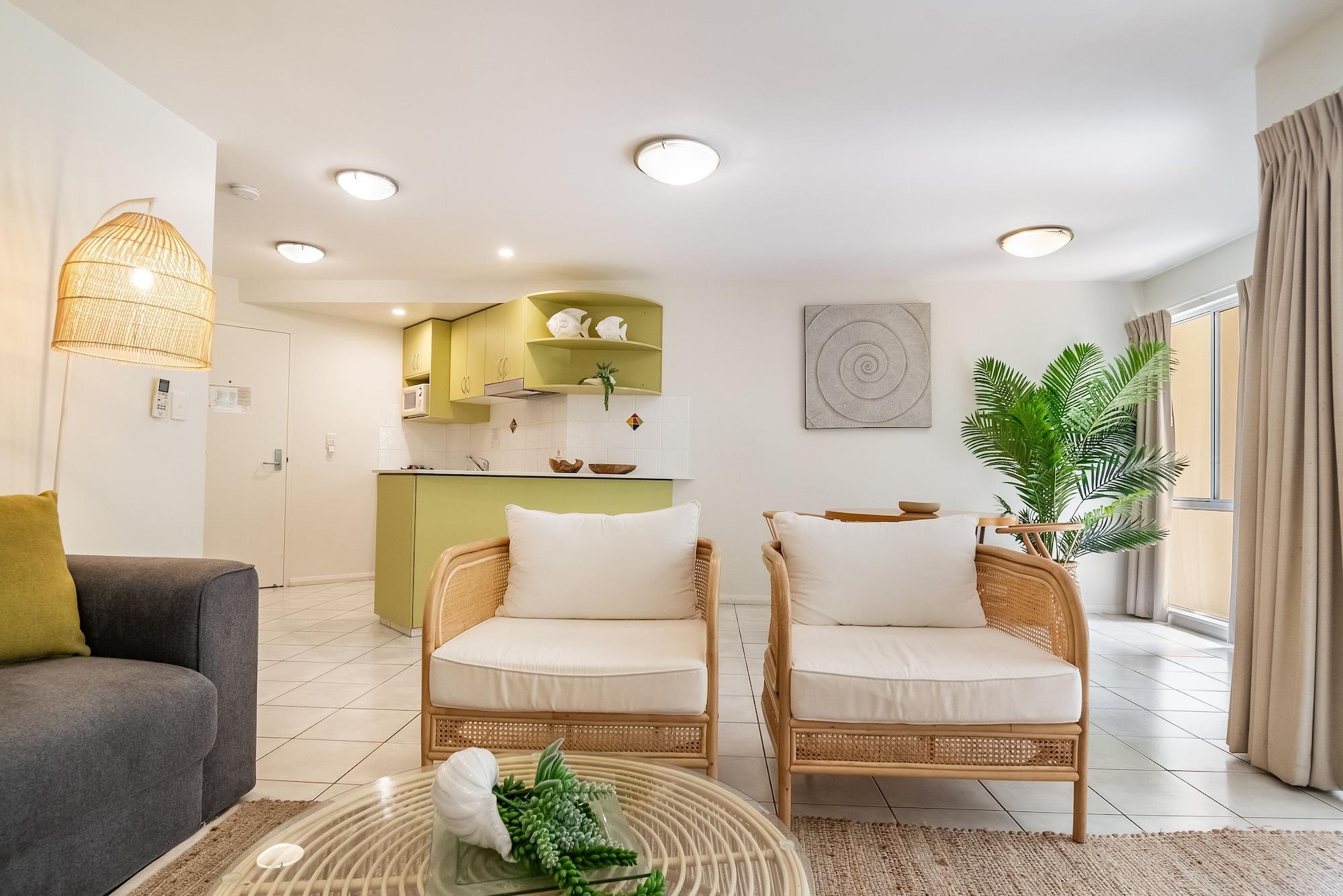 Aparthotel Eco 4*