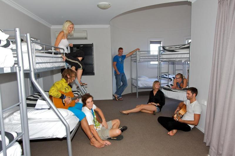 Hostel Nomads Backpackers Byron Bay