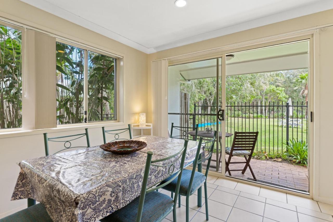 Apartment Treetops Lakeside Apartments Byron Bay
