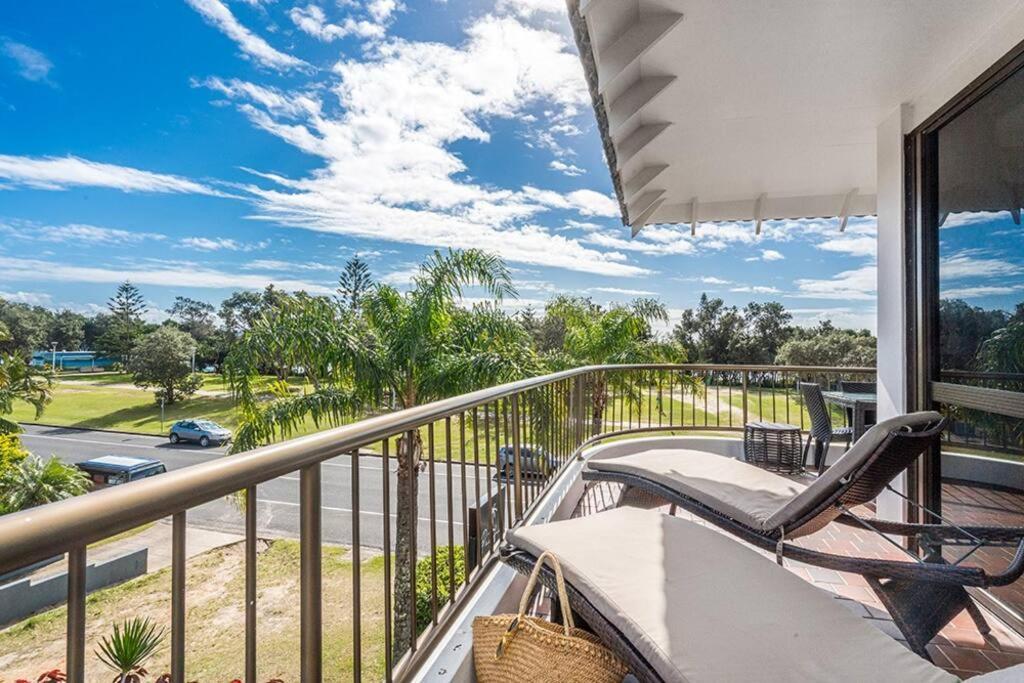 Apartment The Sunset Lounge- Directly Opposite Clarkes