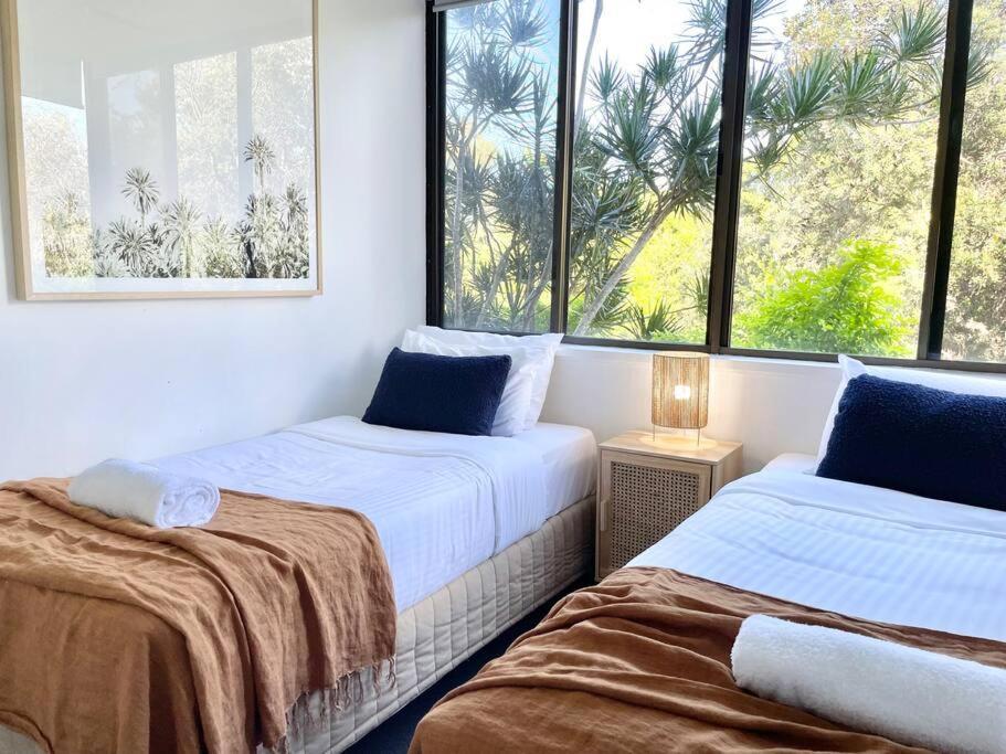 Apartment Surf Haven Opposite Clarkes Beach Pool Walk To Cbd *