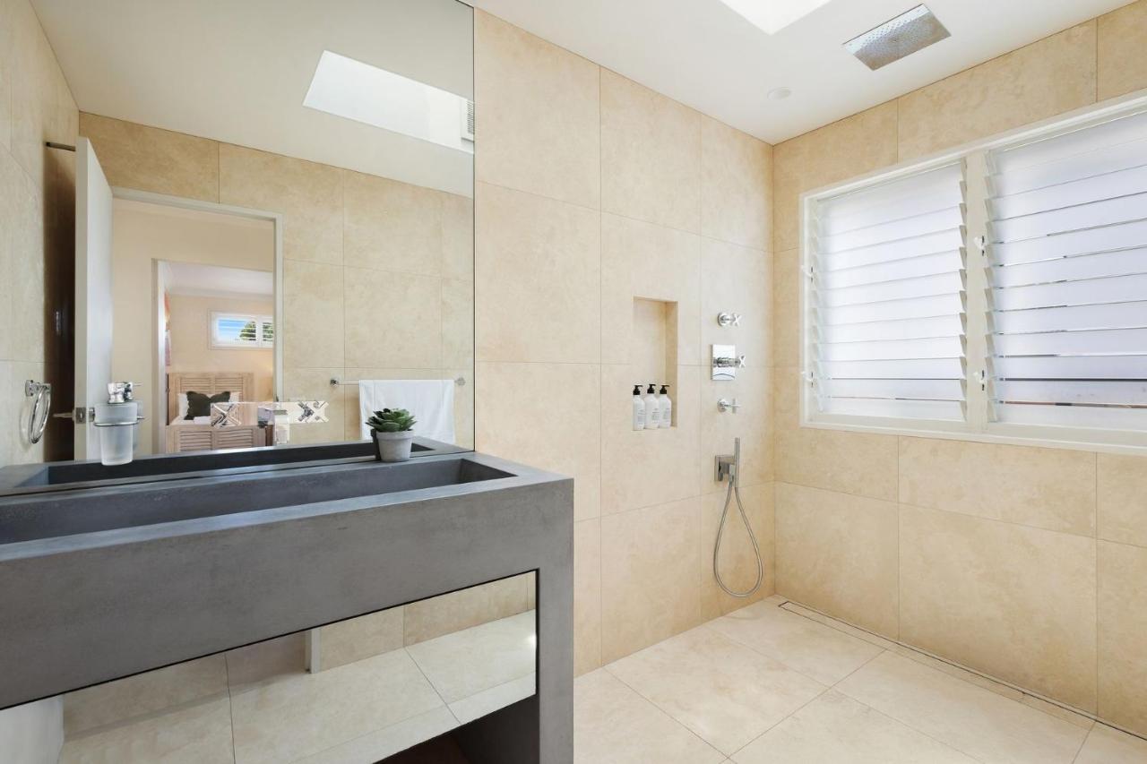 Your Luxury Escape One Coral * Byron Bay