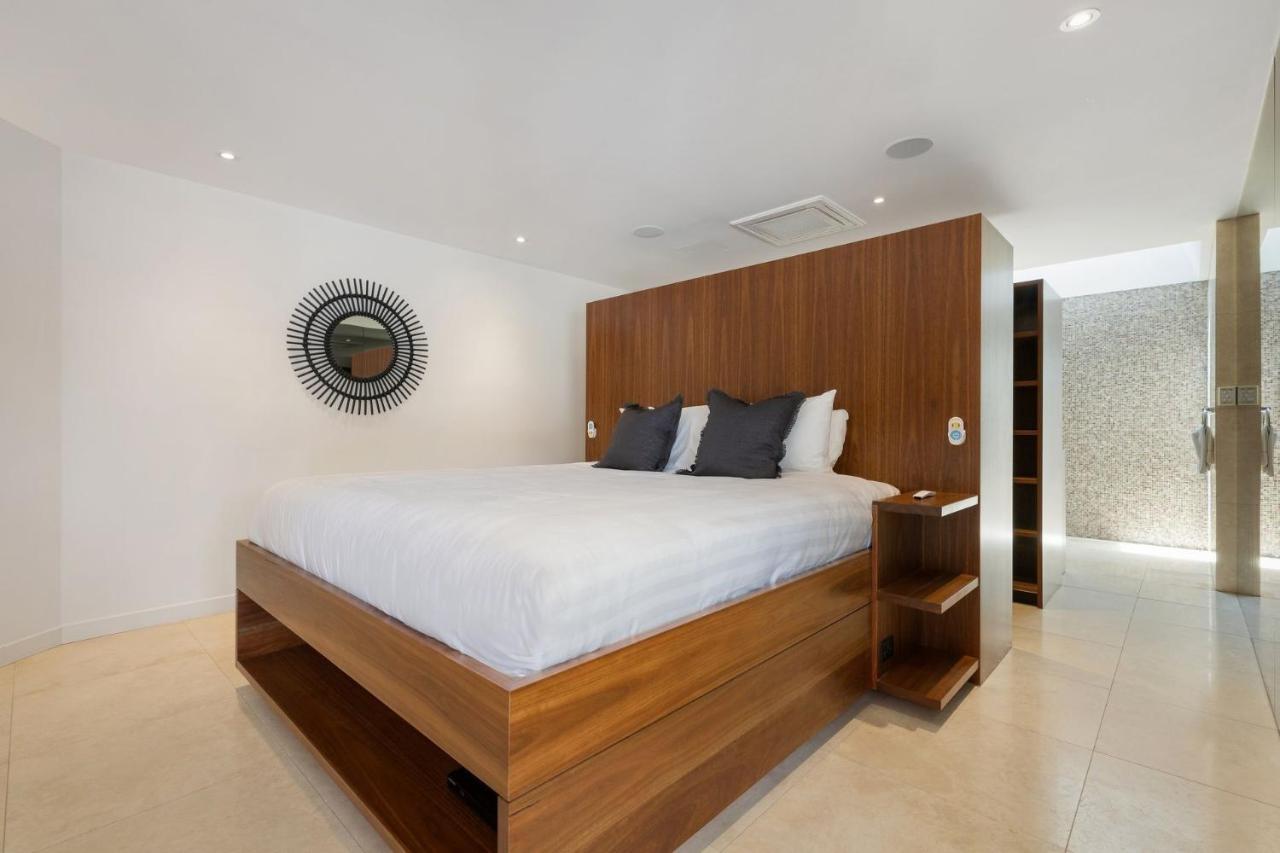 Your Luxury Escape One Coral * Byron Bay