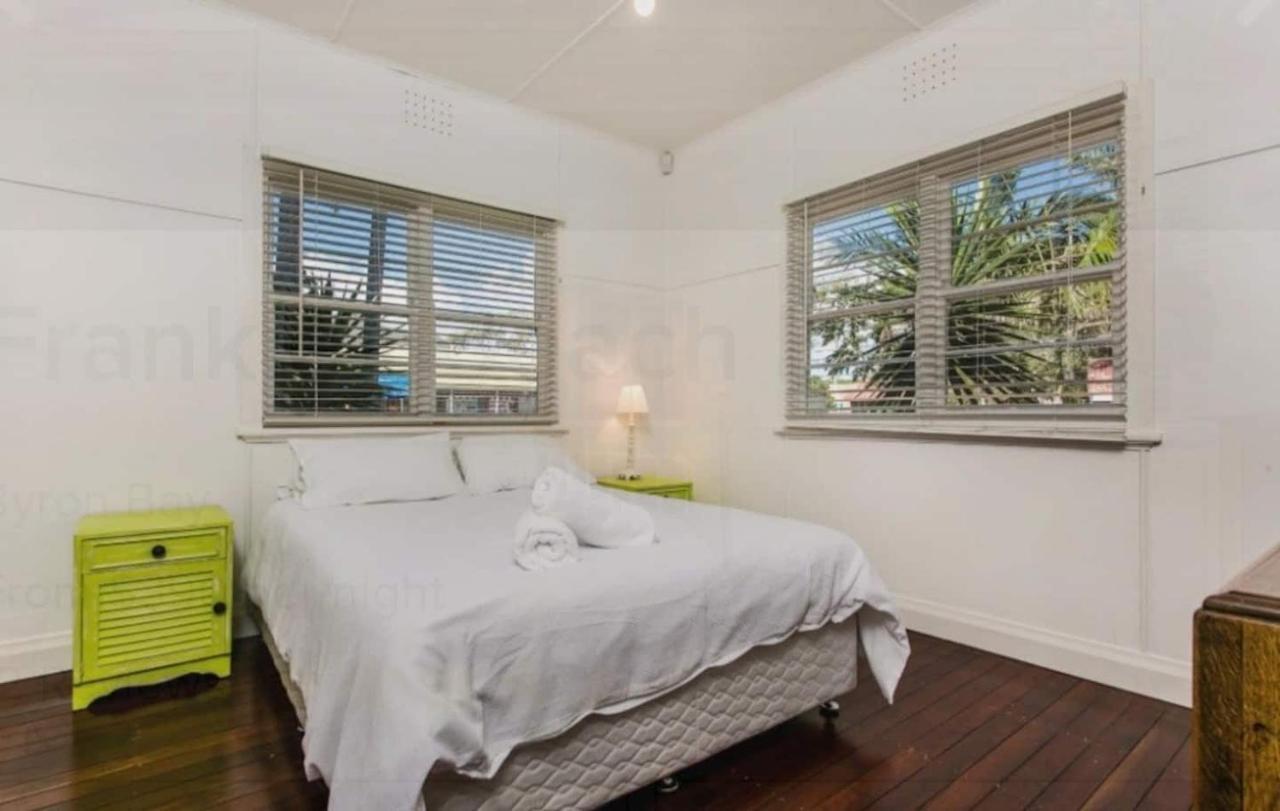 - Frankies House * Byron Bay