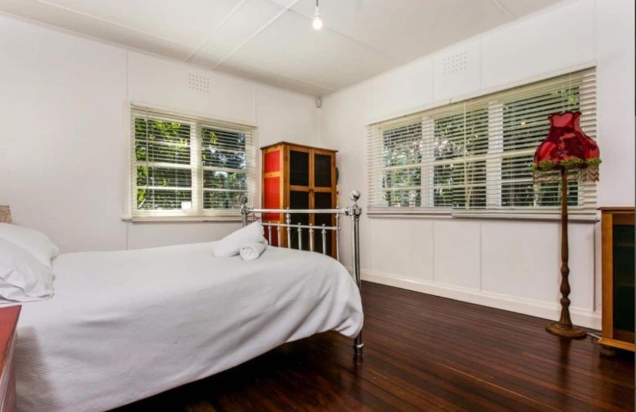 - Frankies House Byron Bay