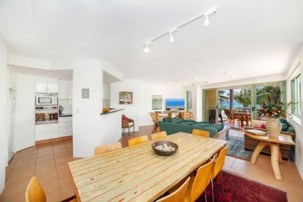 Apartment Byron Surfside 4 At Clarkes