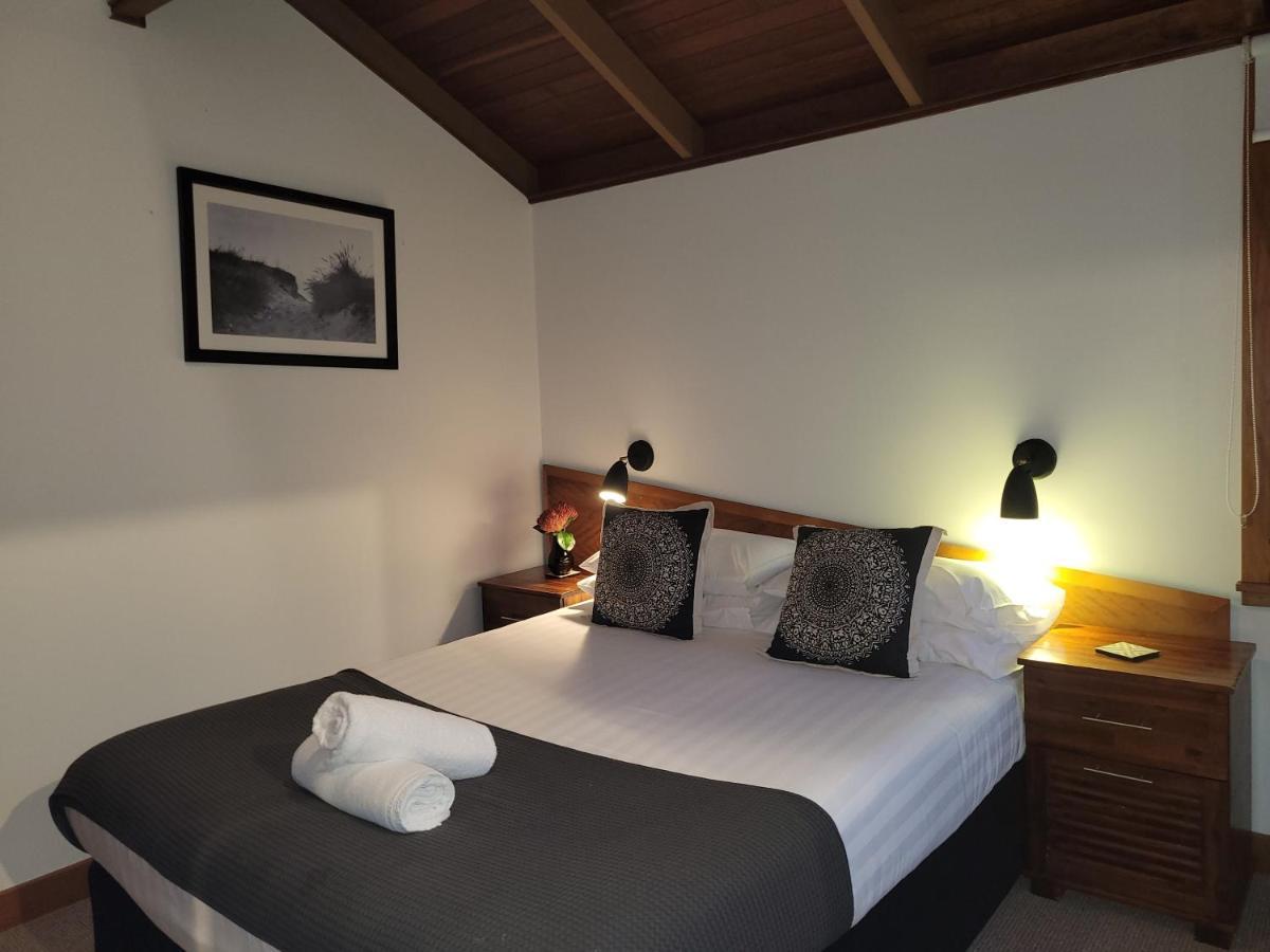 The Oasis And Treetop Aparthotel Byron Bay