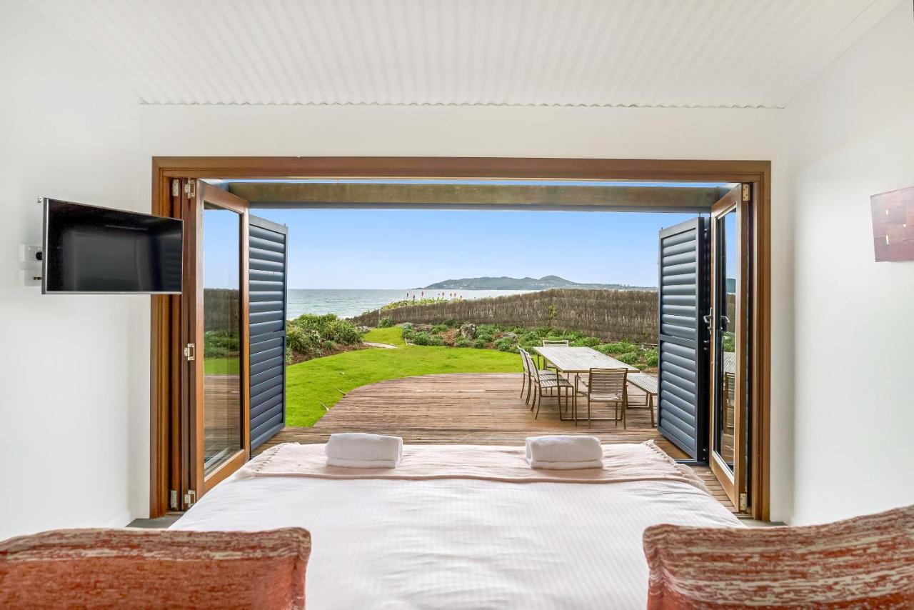 Fuller Holidays - Belongil Beachfront Pavilion, 18 Childe St *