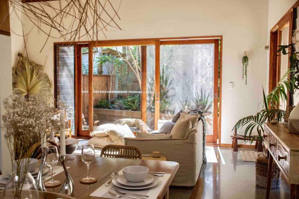 Jungle - Hot Tub, Firepit & Pool In Beachside Oasis *