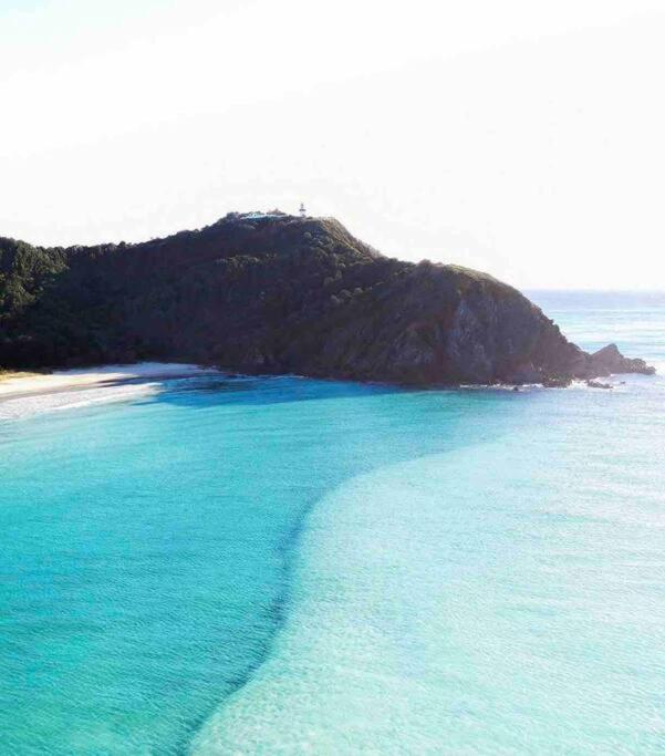 Holiday home Jungle - Hot Tub, Firepit & Pool In Beachside Oasis Byron Bay