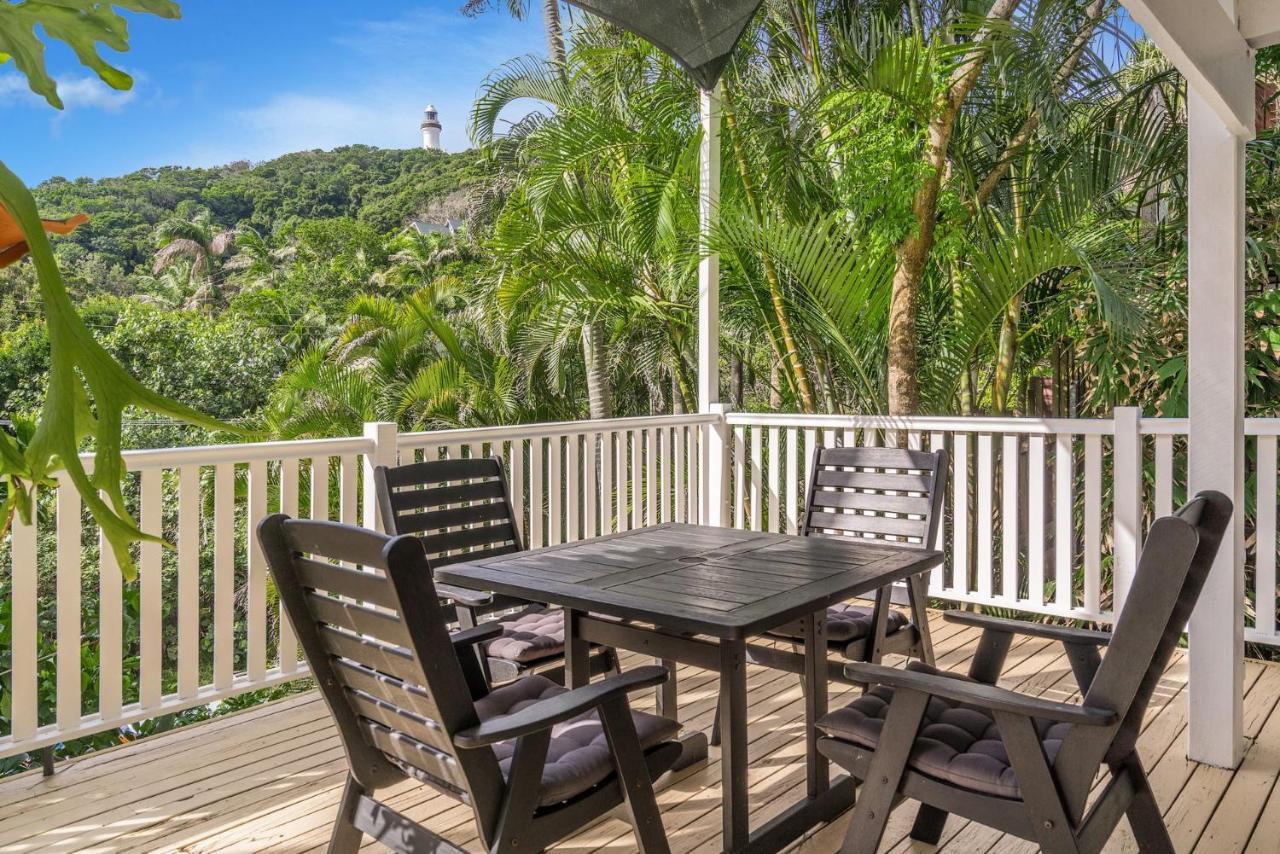 Lower Decks * Byron Bay