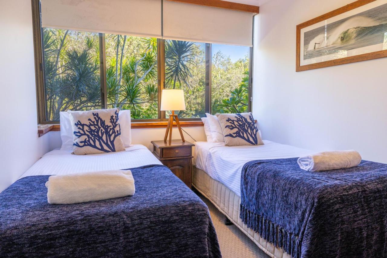 Coastal Sol -right On Clarkes Beach! Apartment