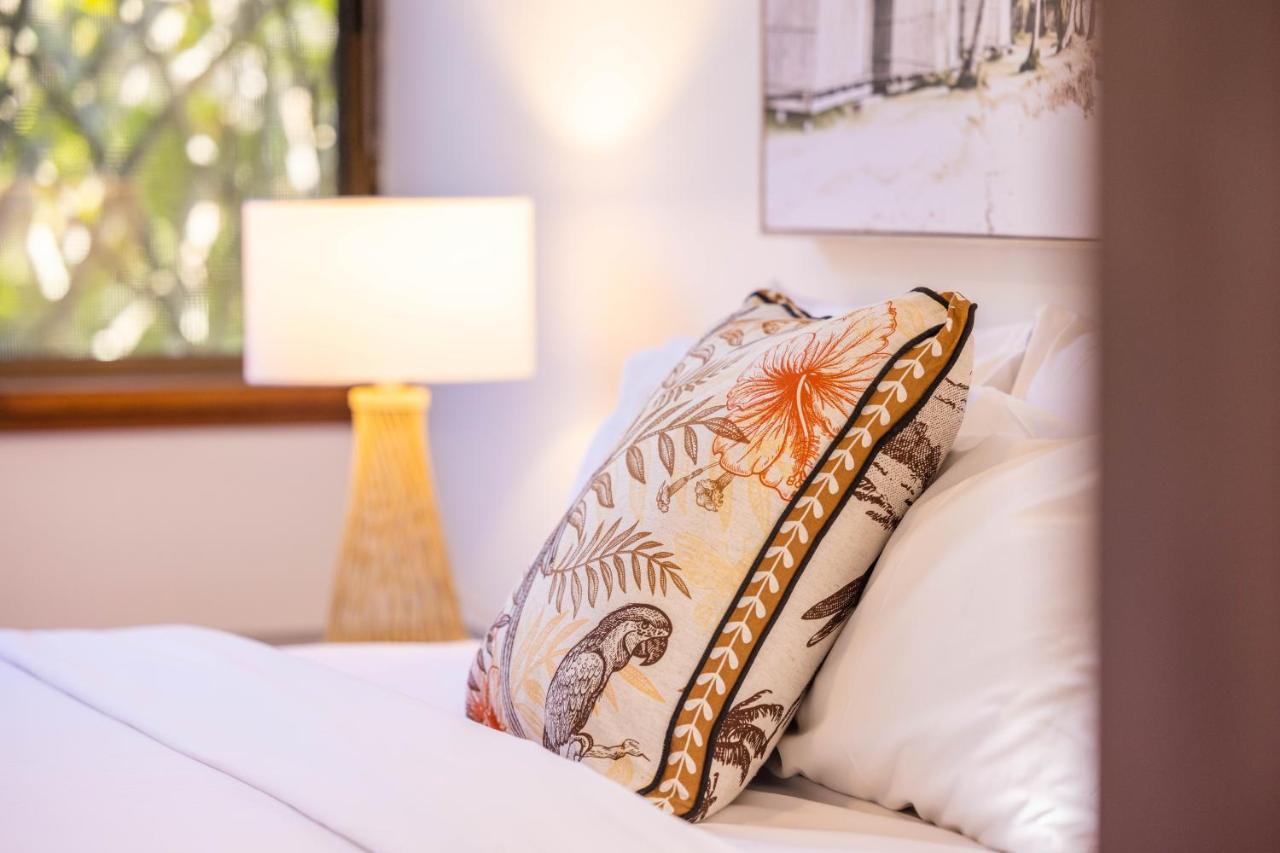 Coastal Sol -right On Clarkes Beach!