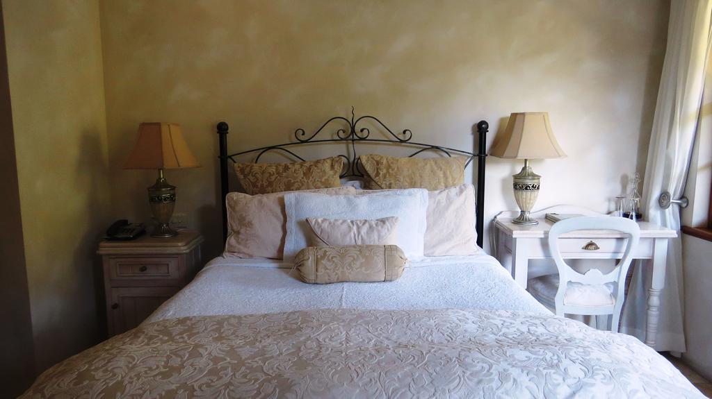 Victoria's At Wategos Hotel 5*