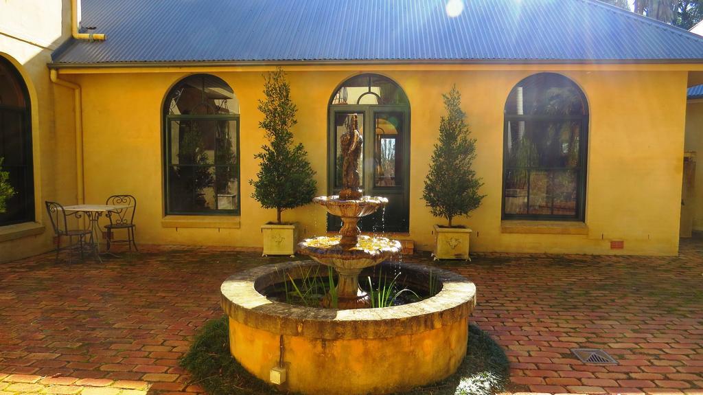 Victoria's At Ewingsdale Byron Bay