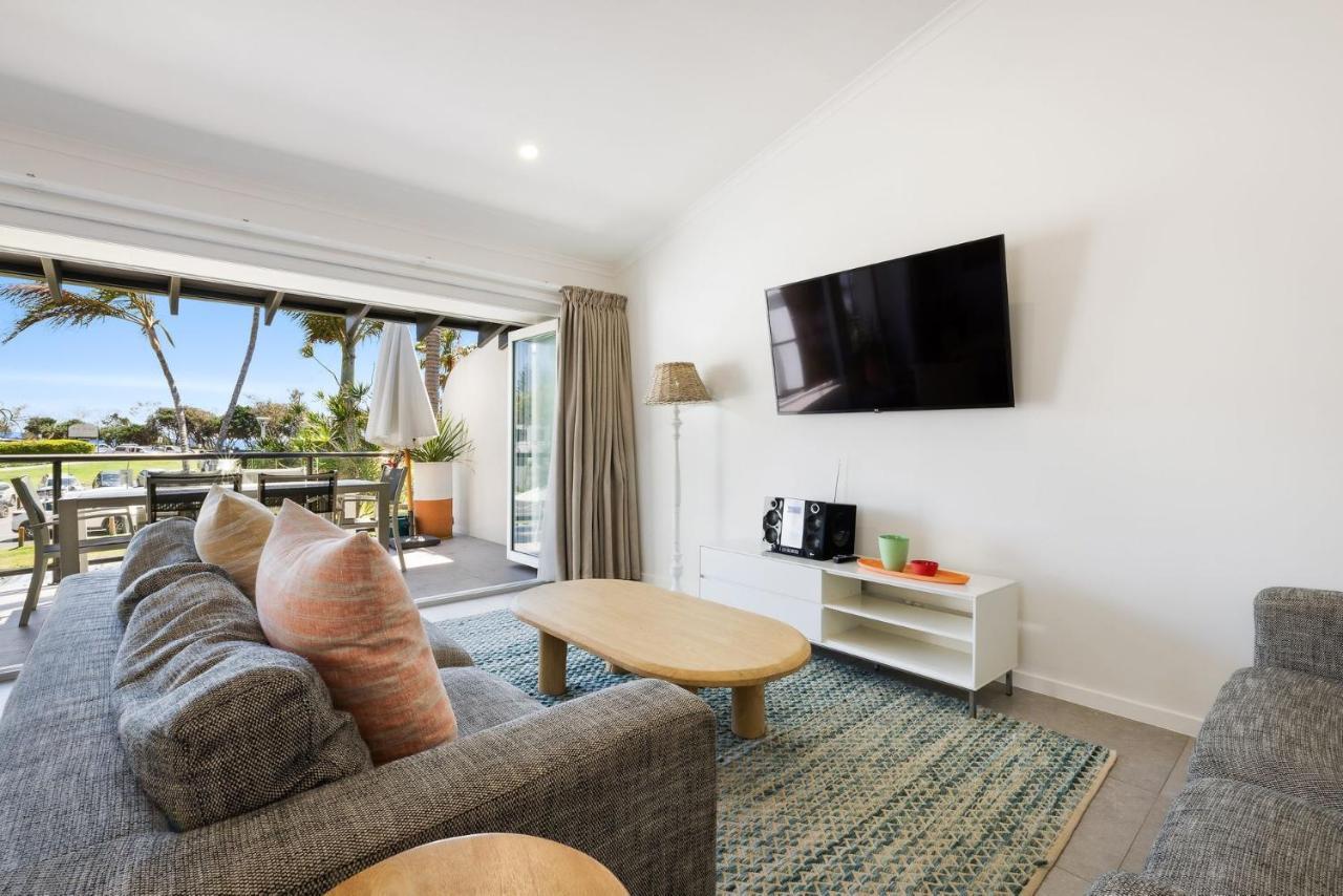 Beachfront Penthouse 9