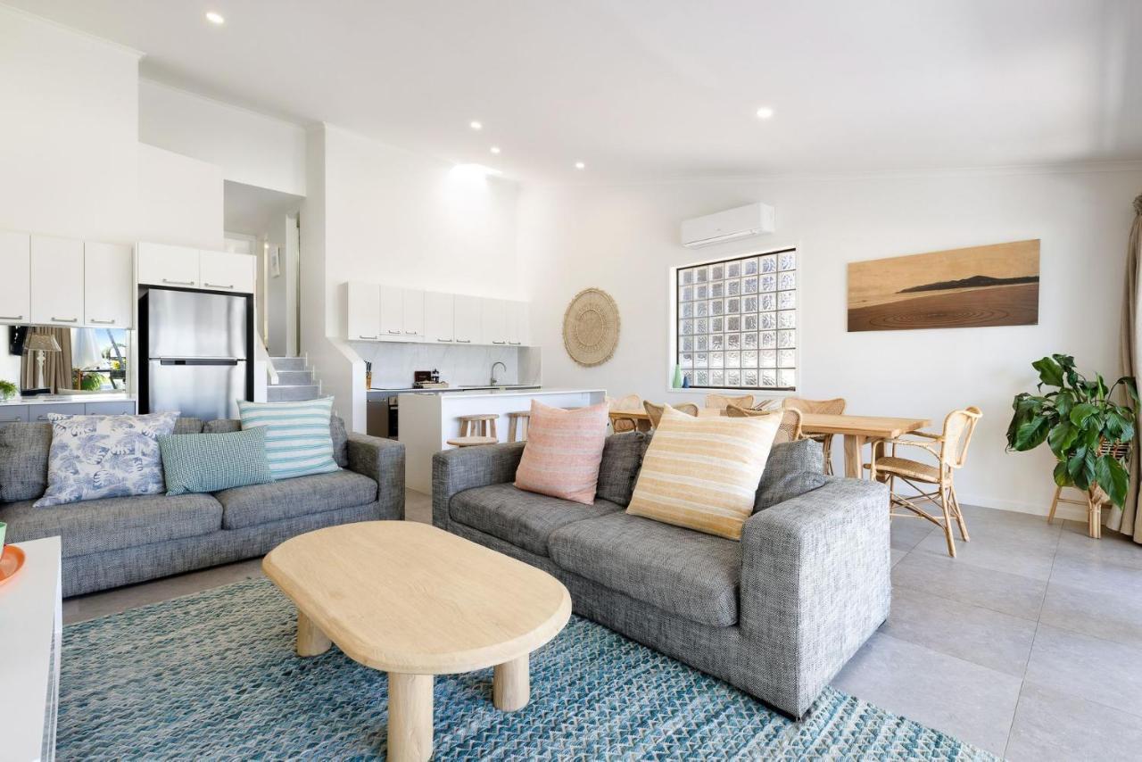 Beachfront Penthouse 9