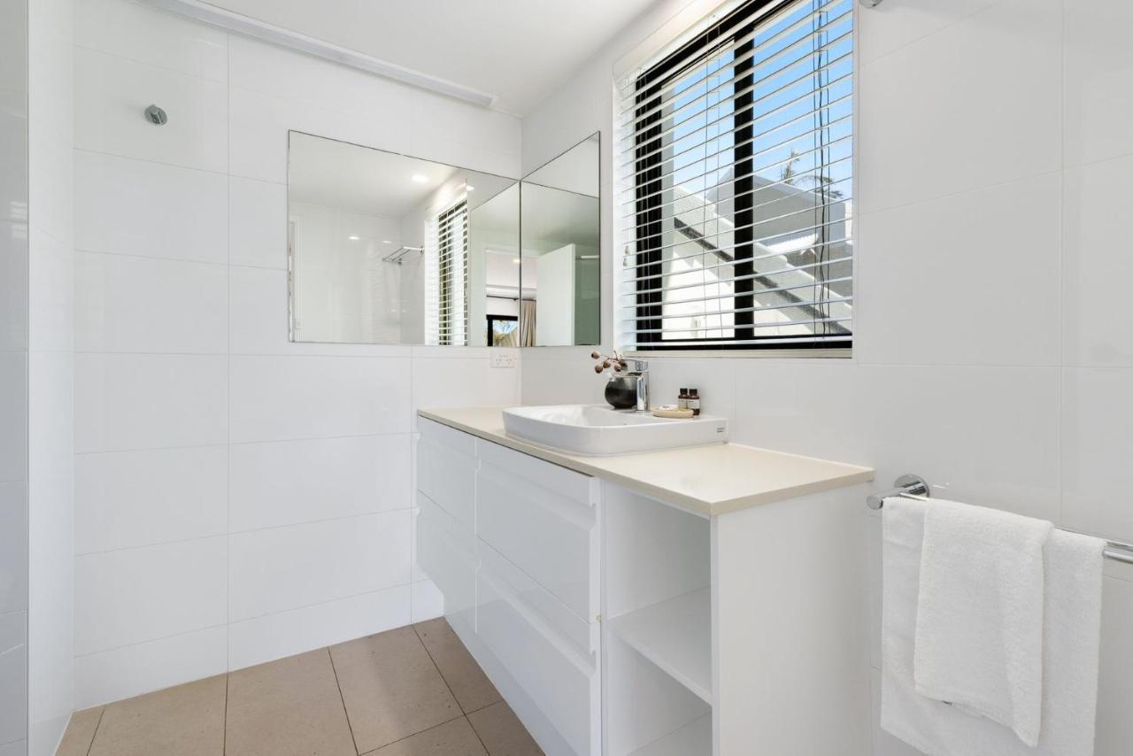 Apartment Beachfront Townhouse 7 *