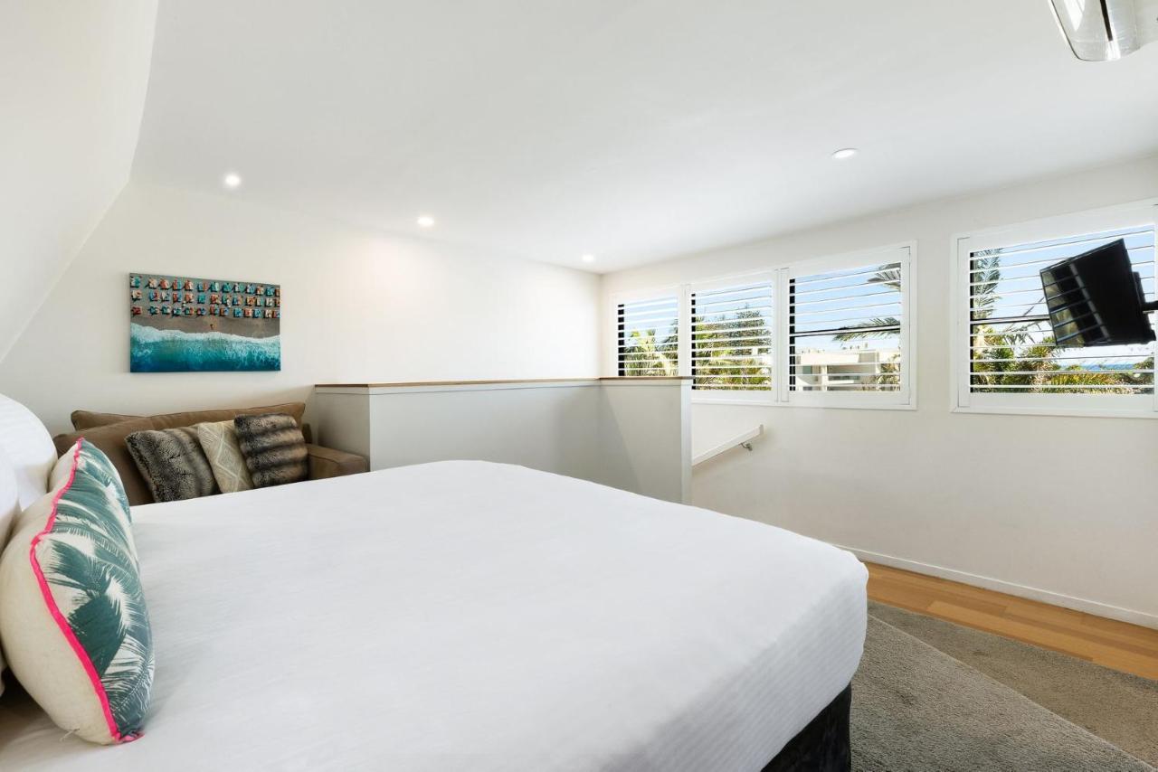 Apartment Beachfront Penthouse 10 *