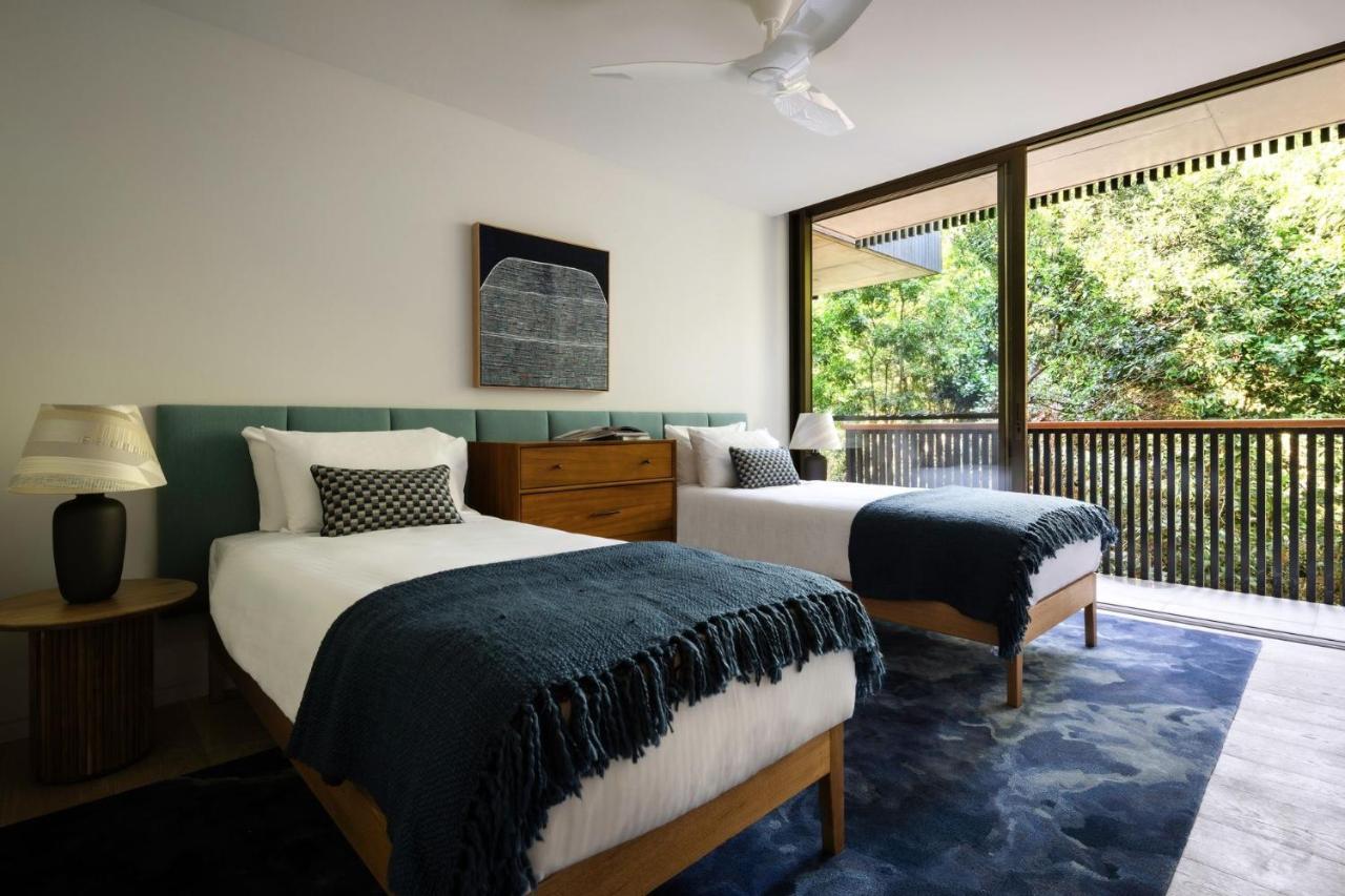 Moonrise - 4 Bedroom Designer Above Wategos * Byron Bay