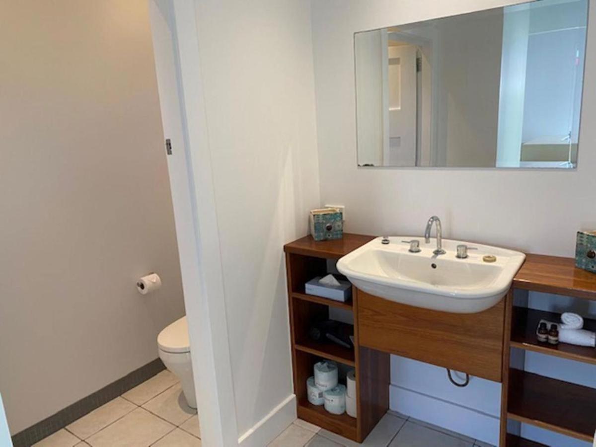 18 Seaview Street Holiday home *