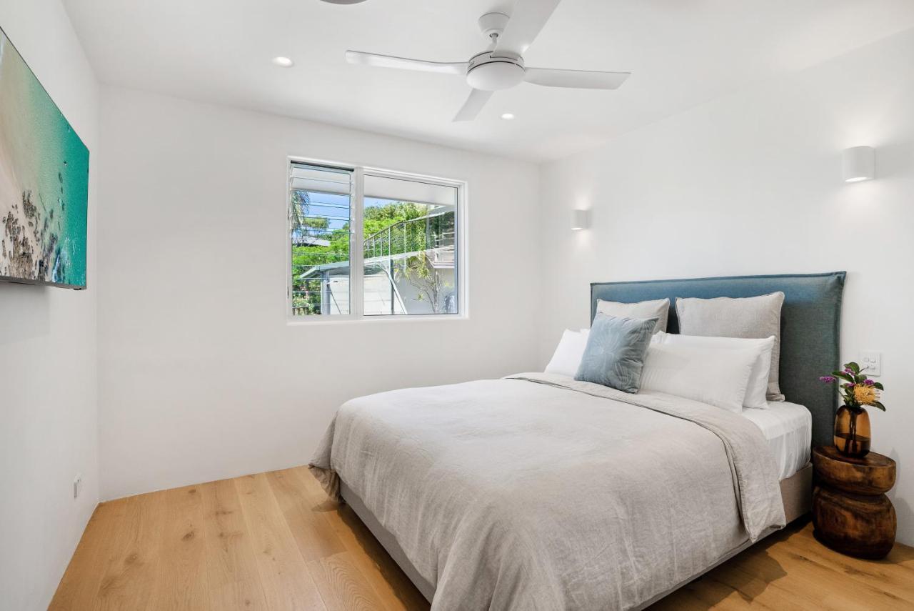 Holiday home Surfside @ Wategos - 37 Brownell Drive, Wategos