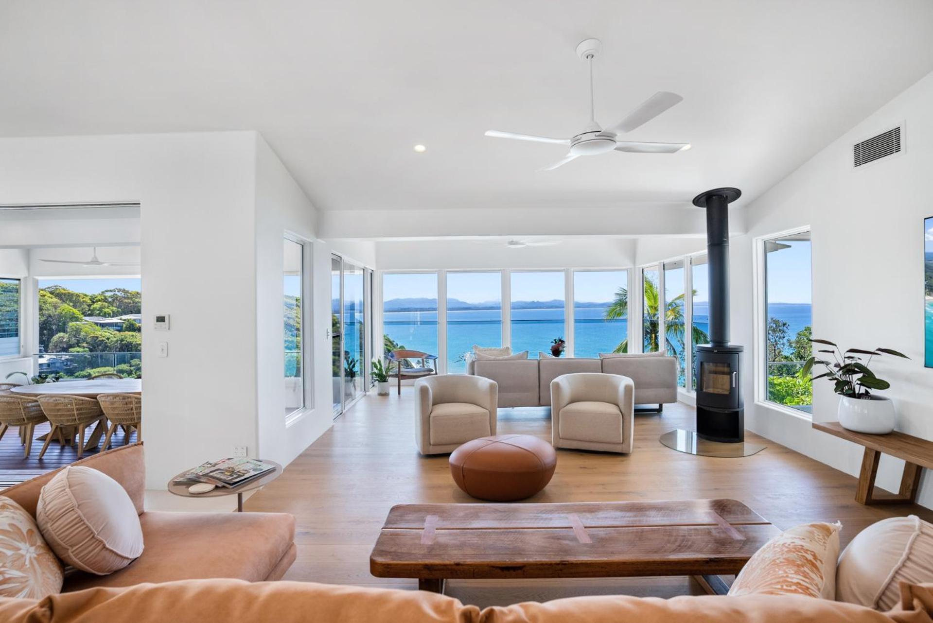 Surfside @ Wategos - 37 Brownell Drive, Wategos * Byron Bay