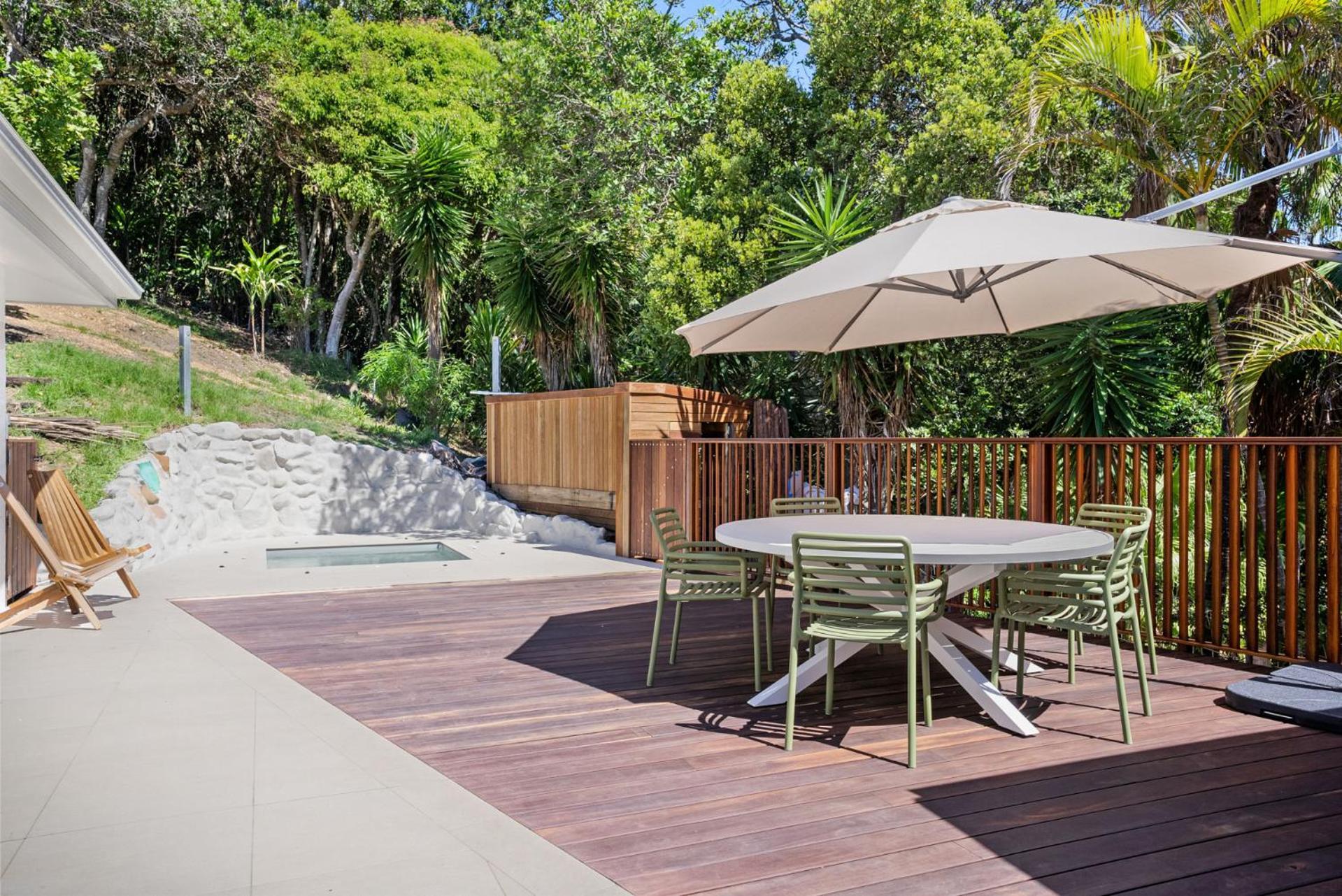 Surfside @ Wategos - 37 Brownell Drive, Wategos * Byron Bay