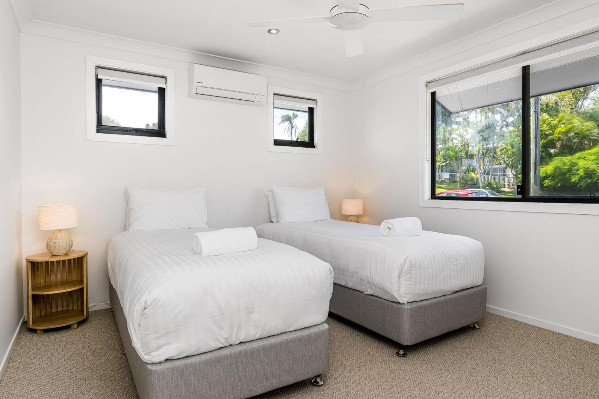 - 60 Massinger St Sunset On Massinger Holiday home Byron Bay