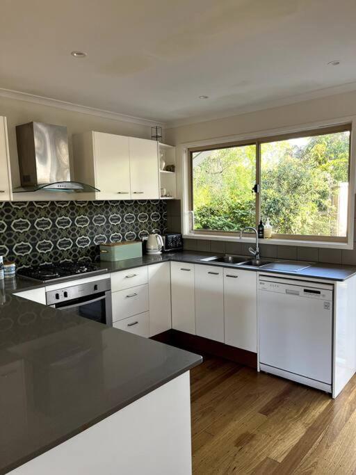 The Tree House Holiday home Byron Bay