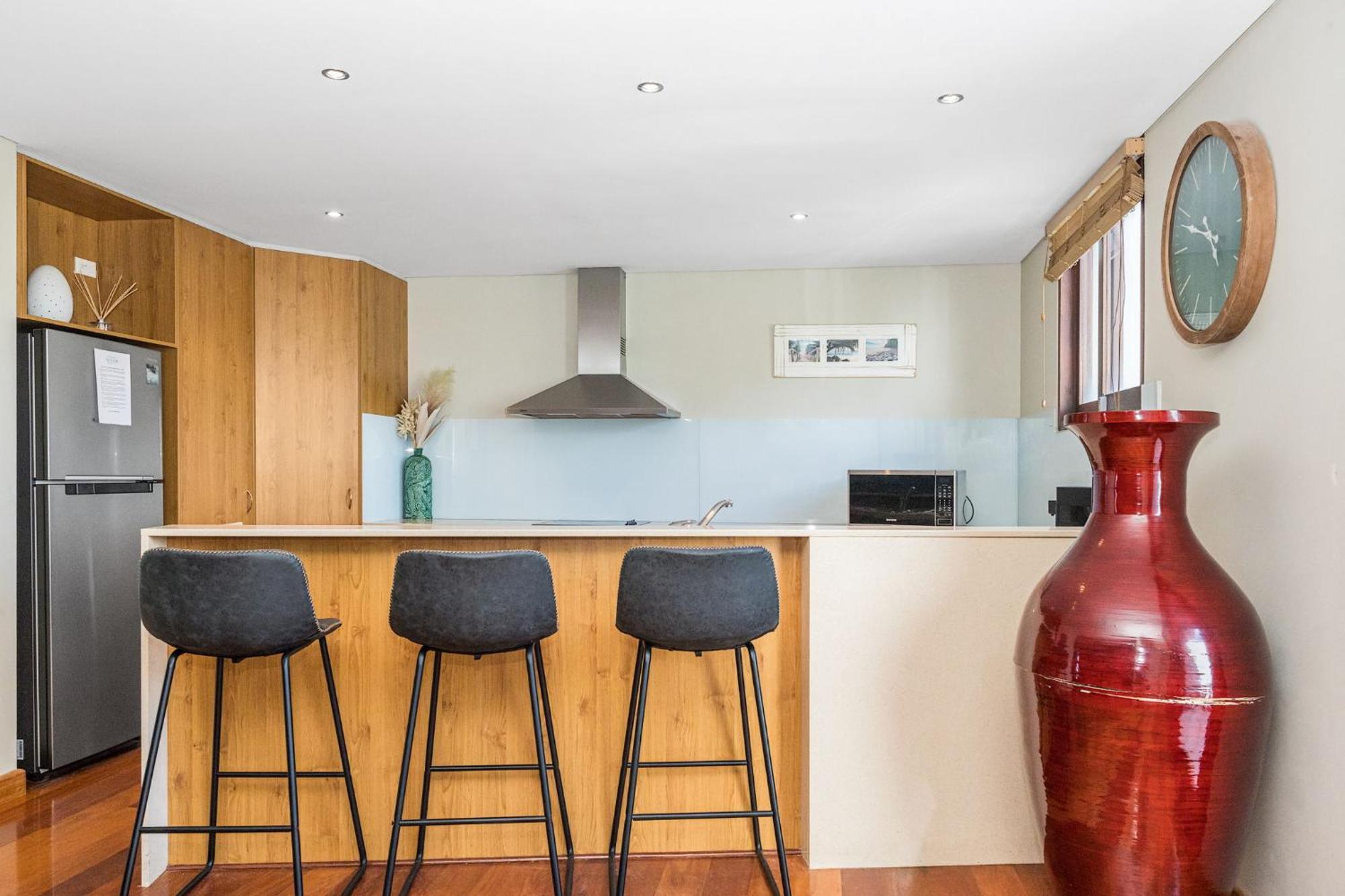 Apartment Unit 5 21-25 Fletcher Street - A Seventh Summer