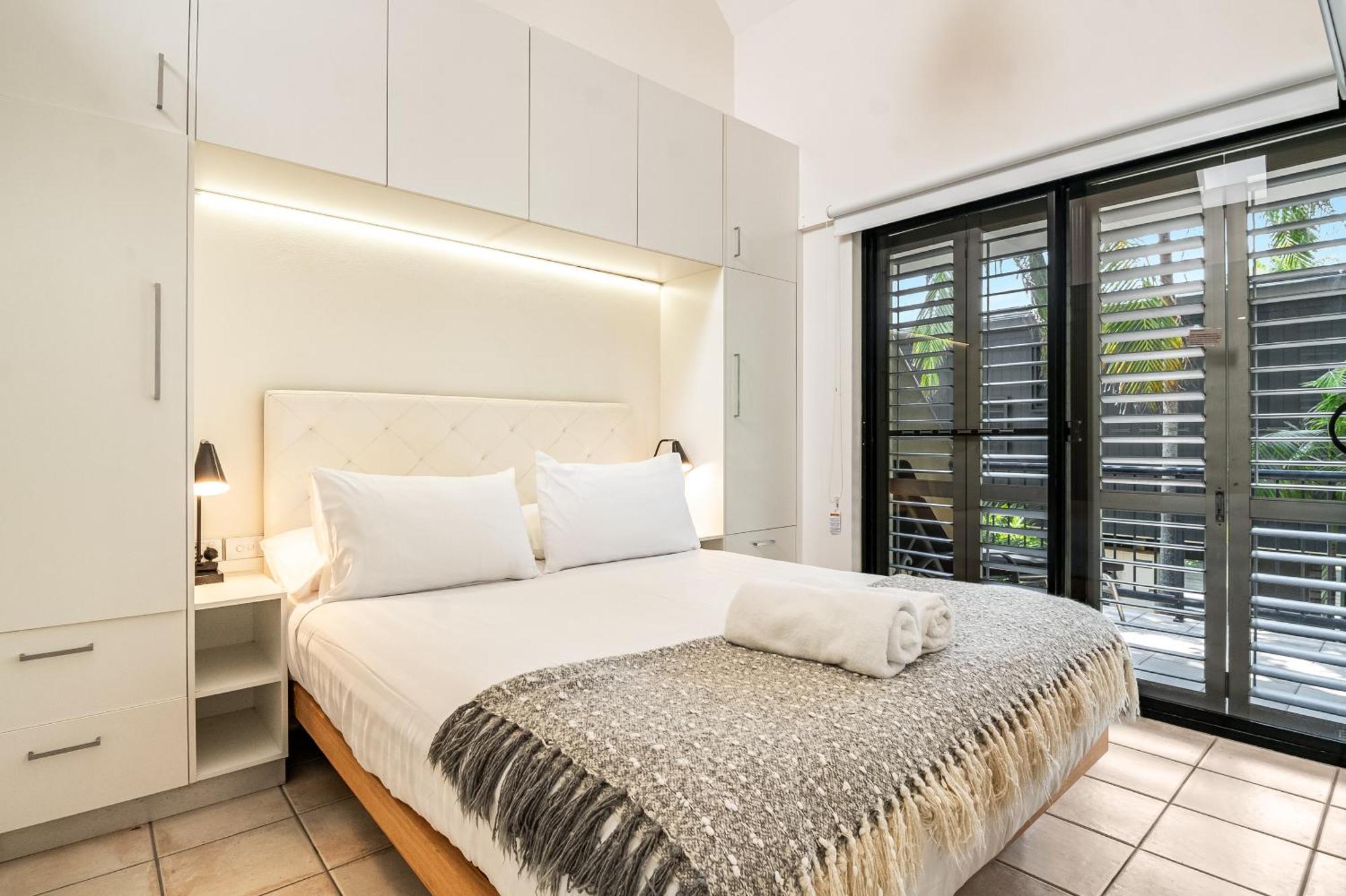 Julians Aparthotel Byron Bay