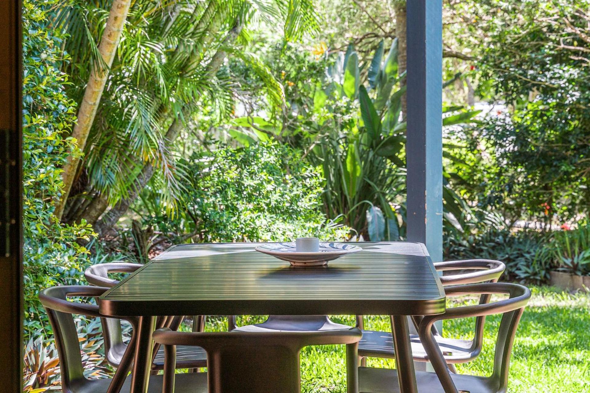 East Coast Escapes Calinda Sol 6 Holiday home *
