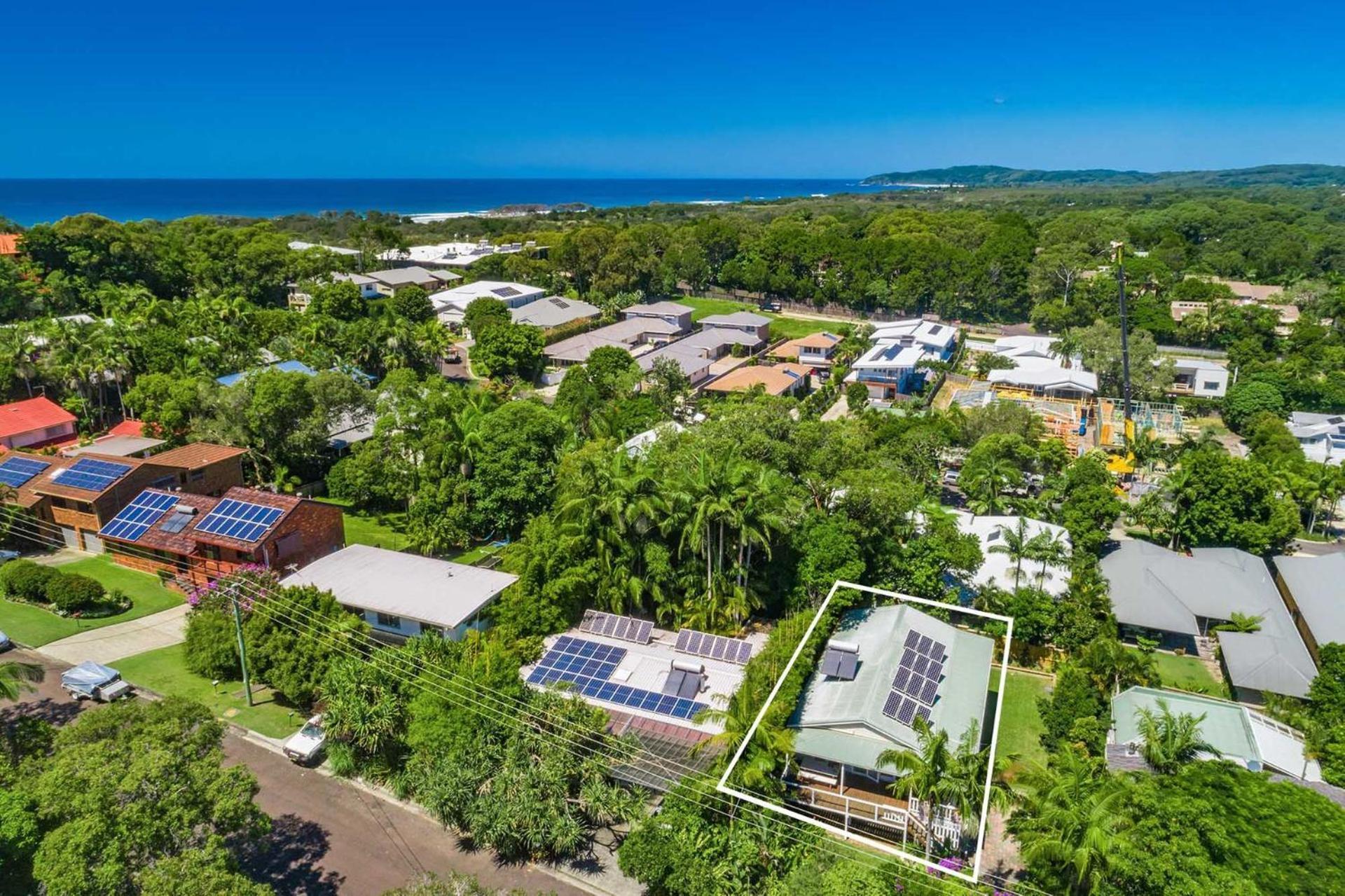 A Perfect - Hummingbird Byron Bay