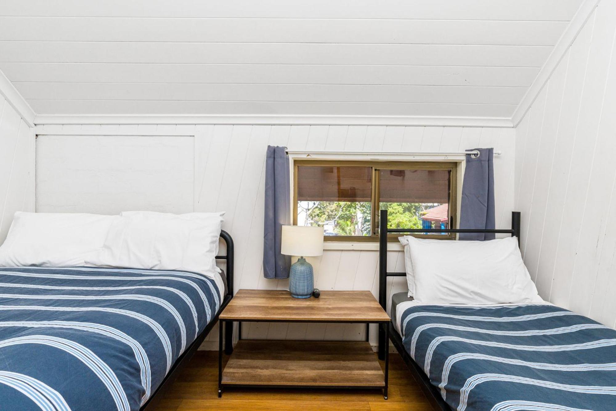 Aquarius Backpackers Hostel Byron Bay