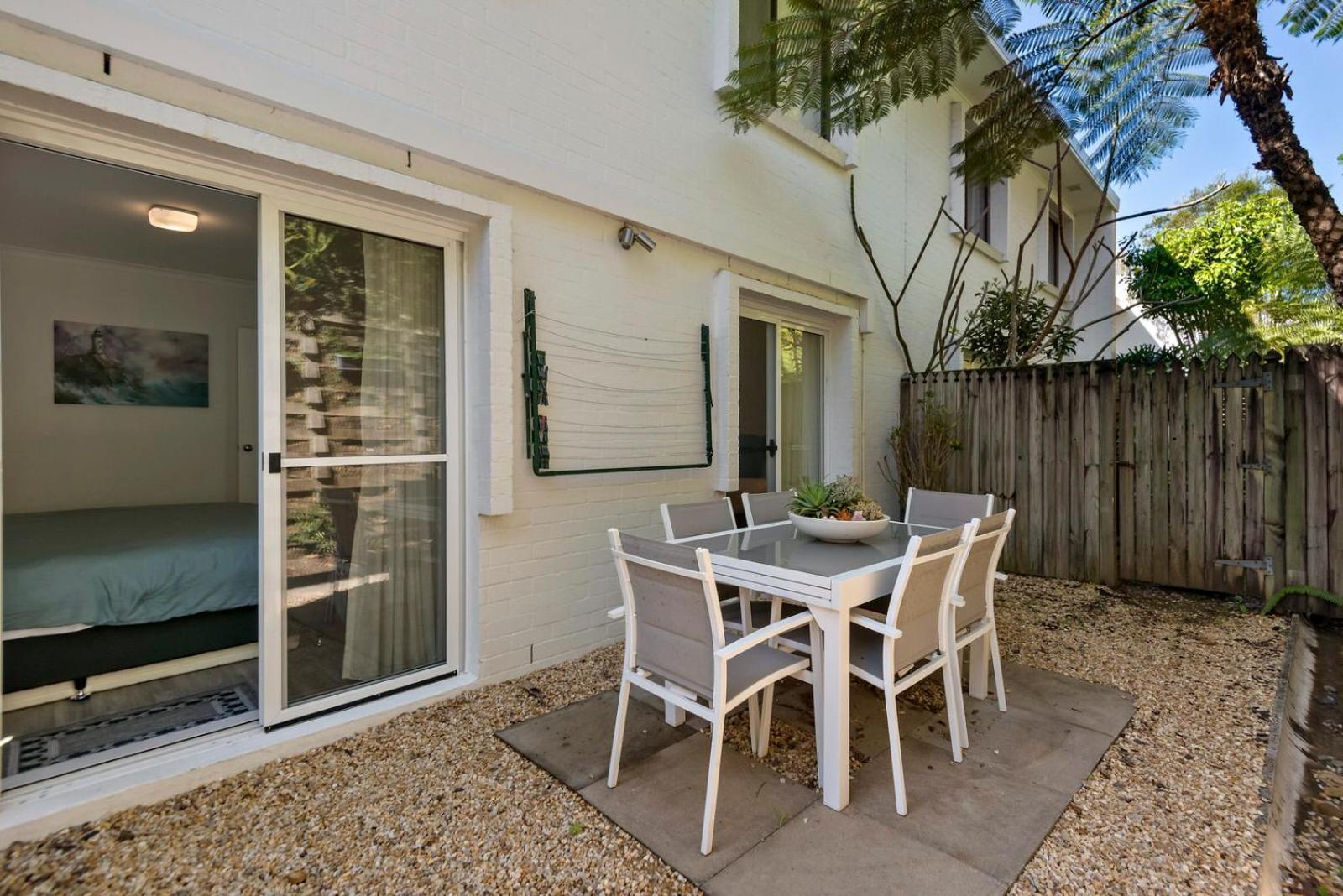 The Oasis And Treetop Aparthotel Byron Bay