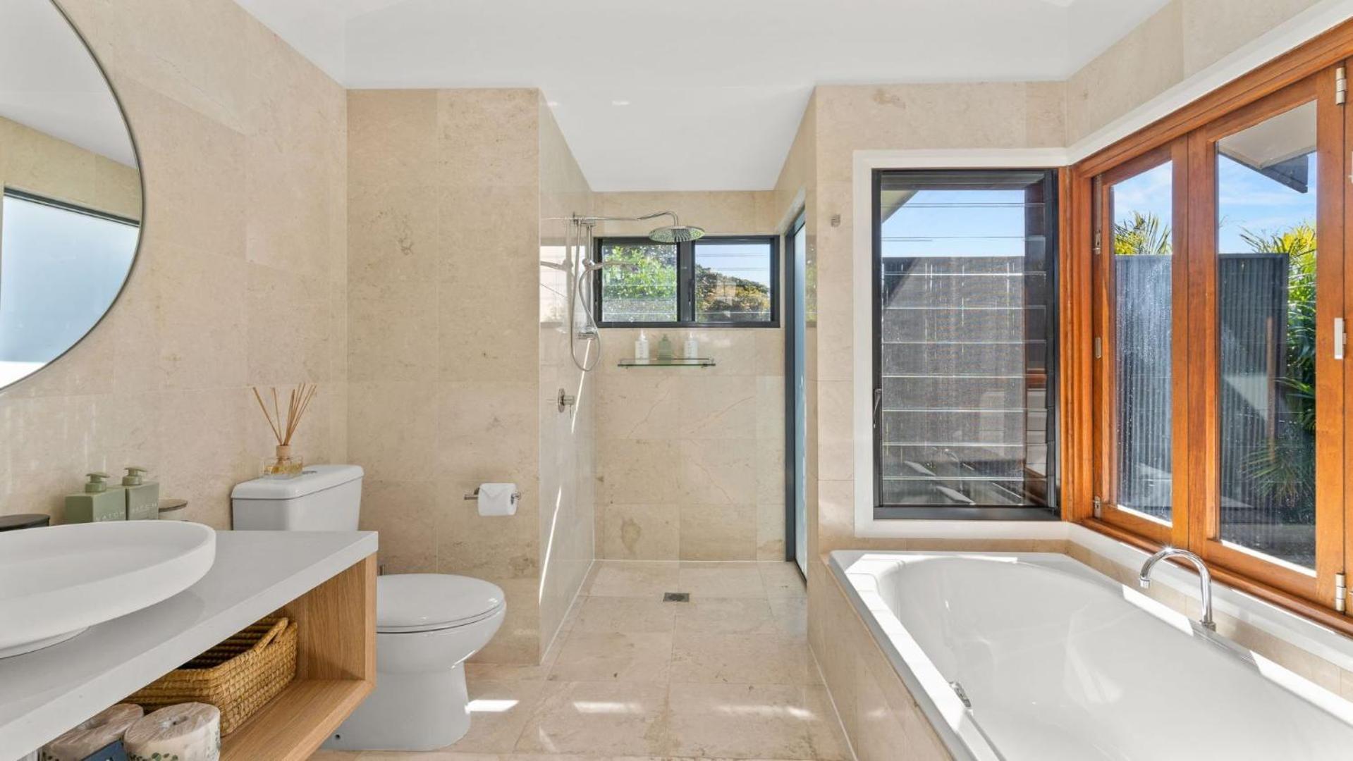 Villa Cape Vue Byron