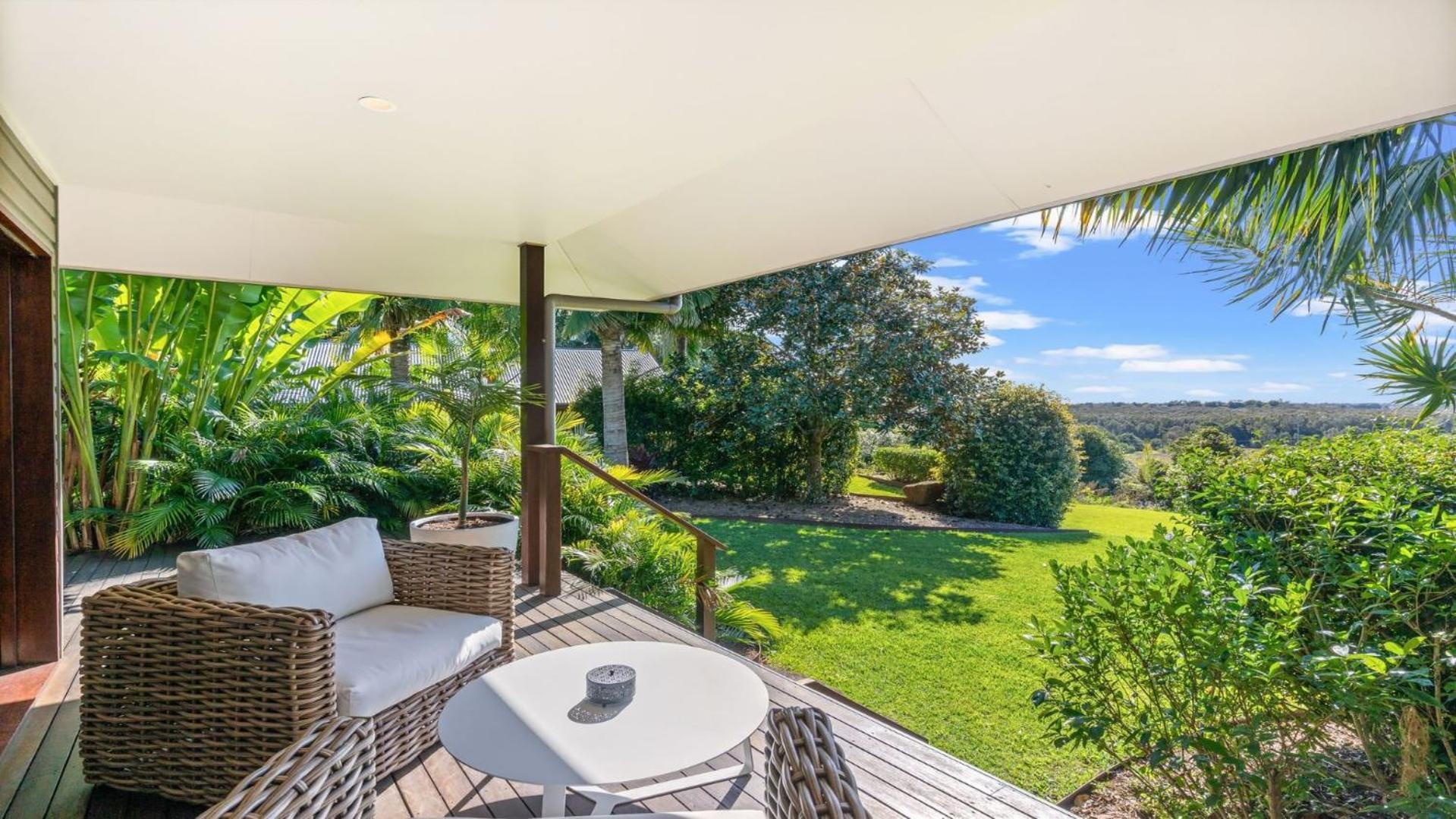 Cape Vue Byron Villa