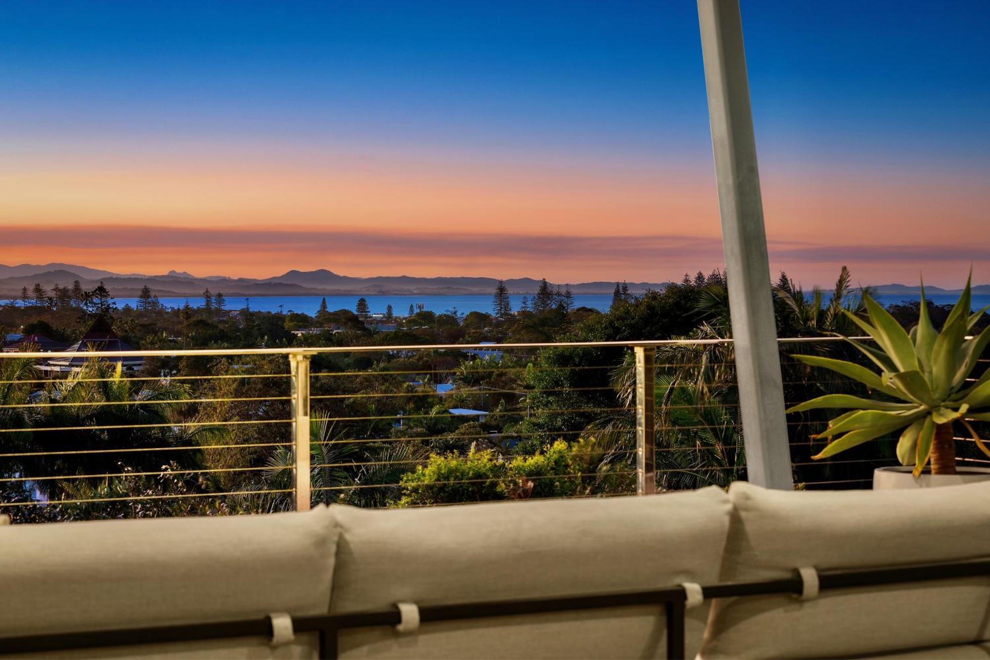 Sanctuary Spaces - Sundowner Byron Bay