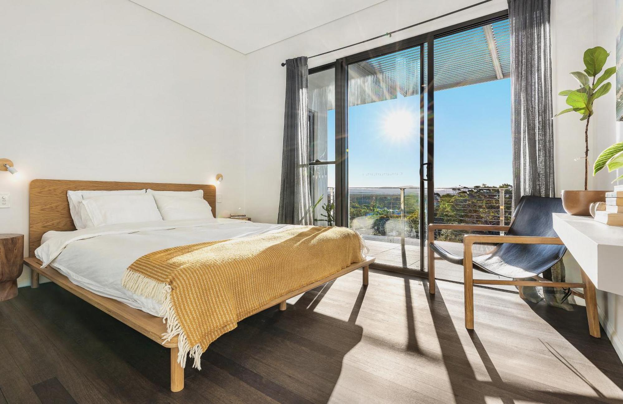 Sanctuary Spaces - Sundowner Villa