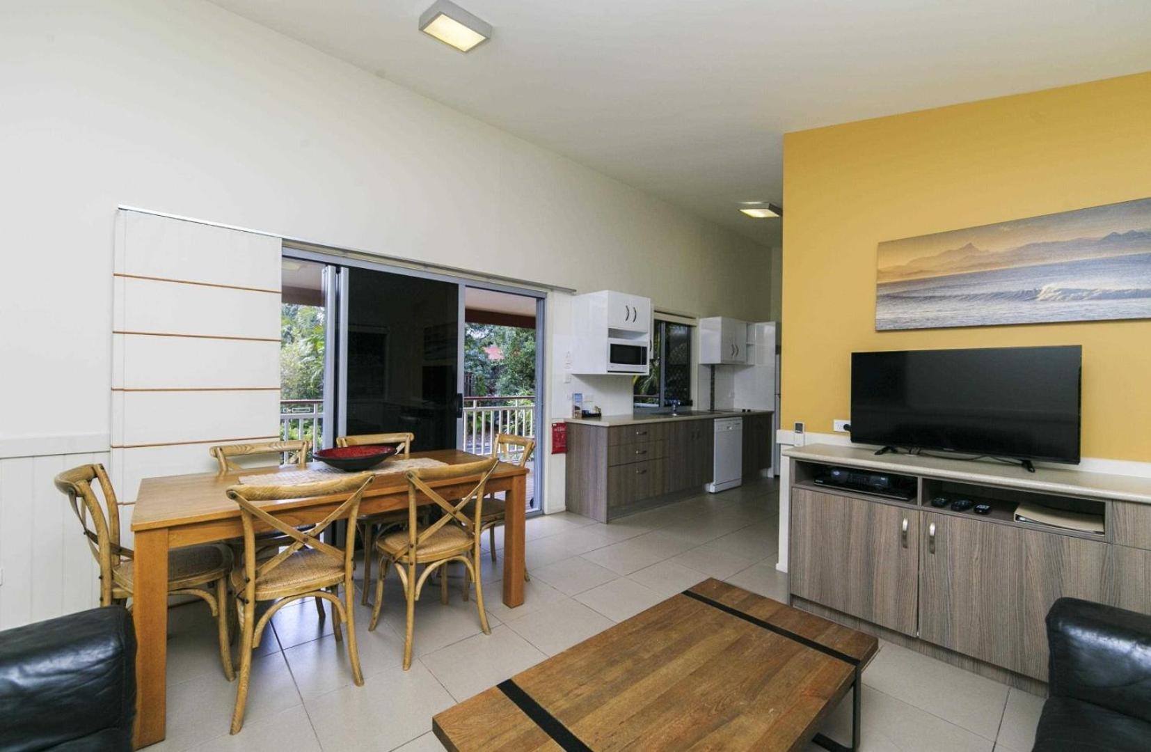 Reflections - 4* Byron Bay
