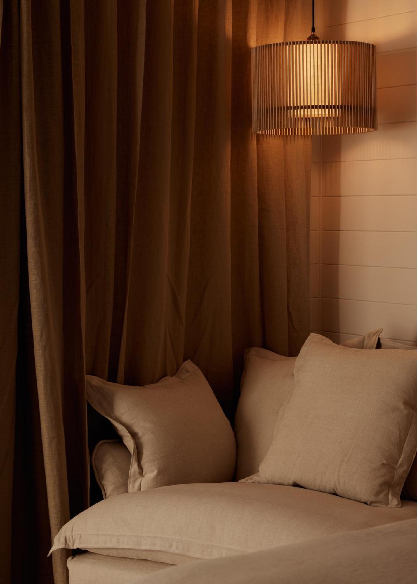 28 Degrees - Adults Only 5*