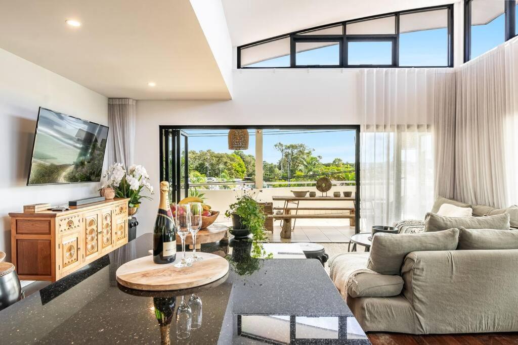 Sophie's Place Relaunch - Luxury Penthouse Apartment