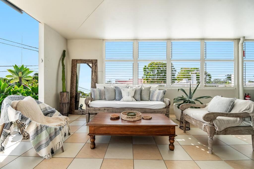 Sophie's Place Relaunch - Luxury Penthouse Apartment Byron Bay