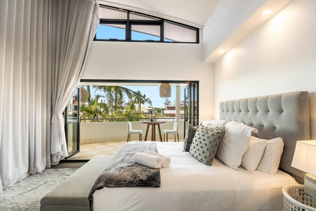 Sophie's Place Relaunch - Luxury Penthouse Apartment Byron Bay